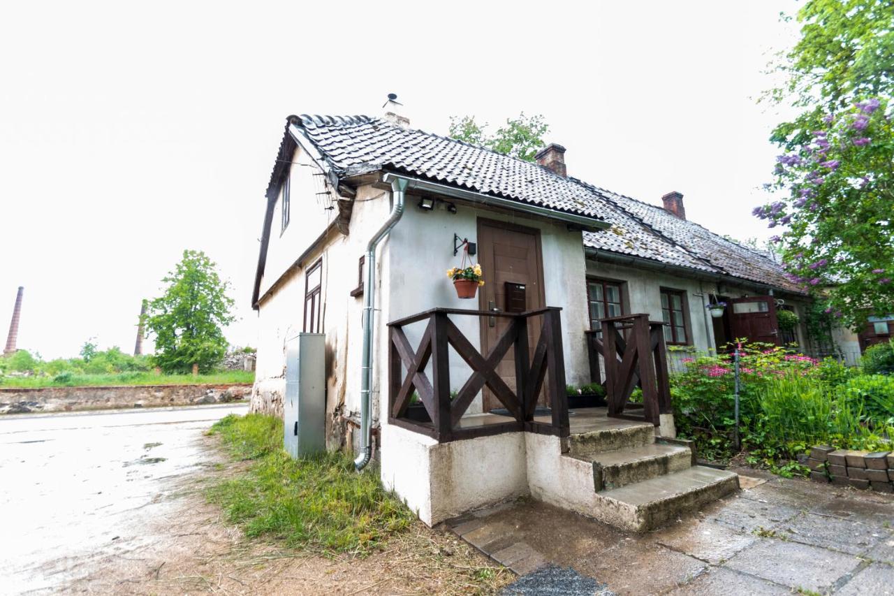 Napoleona Apartamenti Apartment Kuldiga Exterior photo